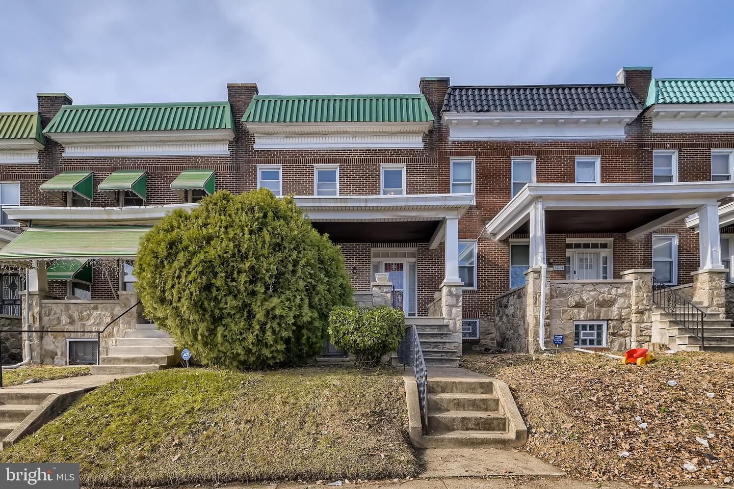 Property Photo: 1212 N Bentalou Street MD 21216
