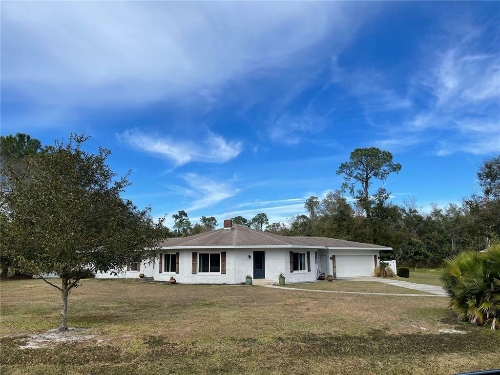 Property Photo:  1908 Foxhollow Drive E  FL 33823 