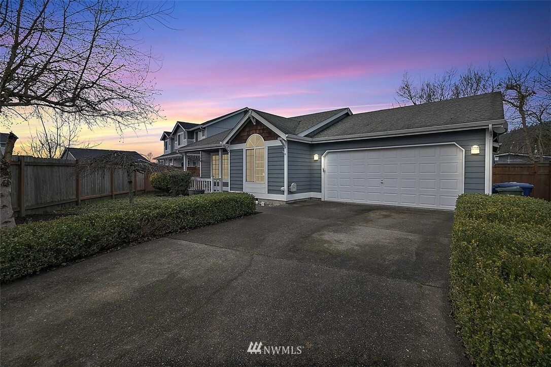 Property Photo: 15811 Washington Street WA 98390