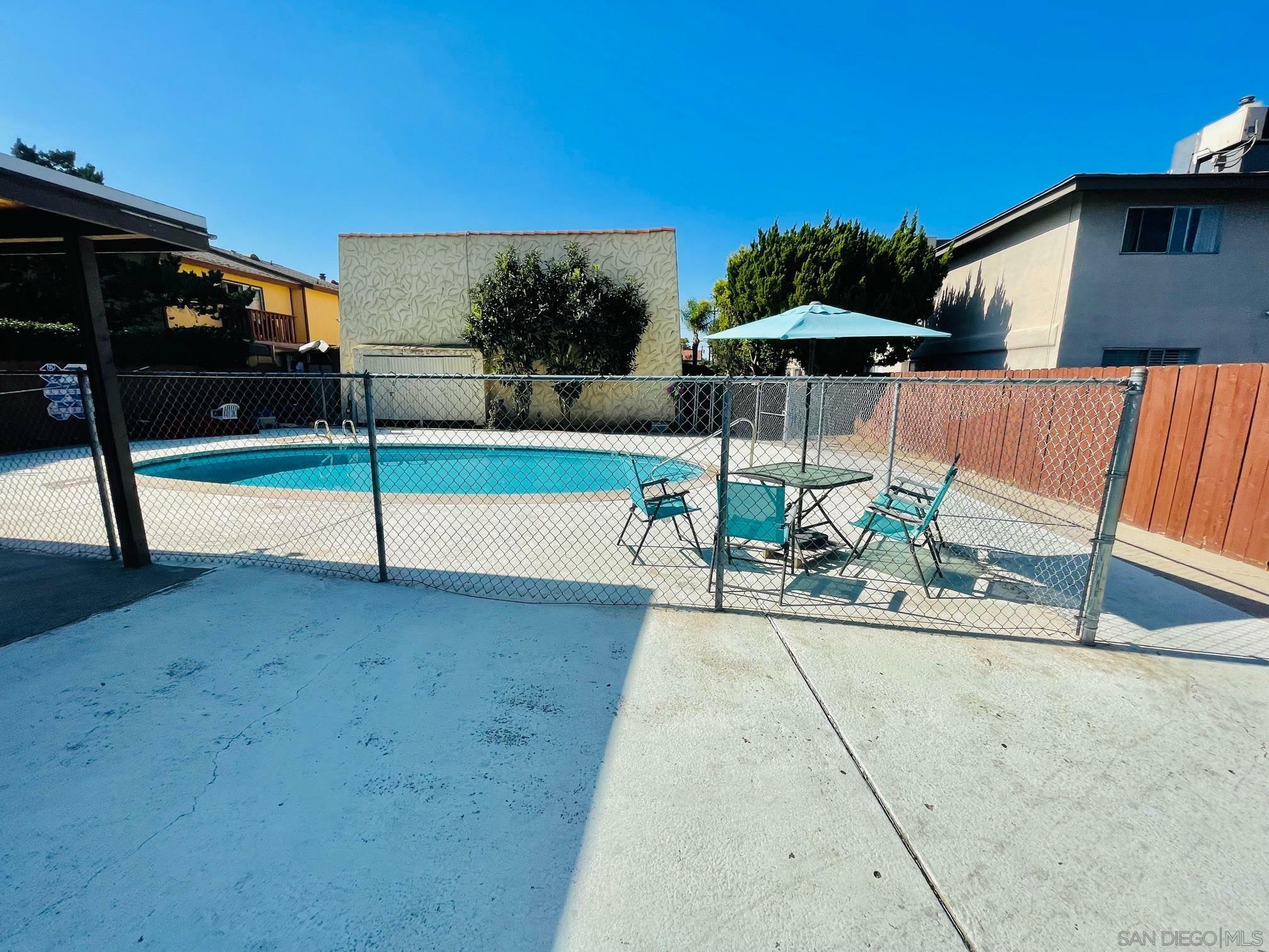 Property Photo:  789 N Mollison Ave 2  CA 92021 