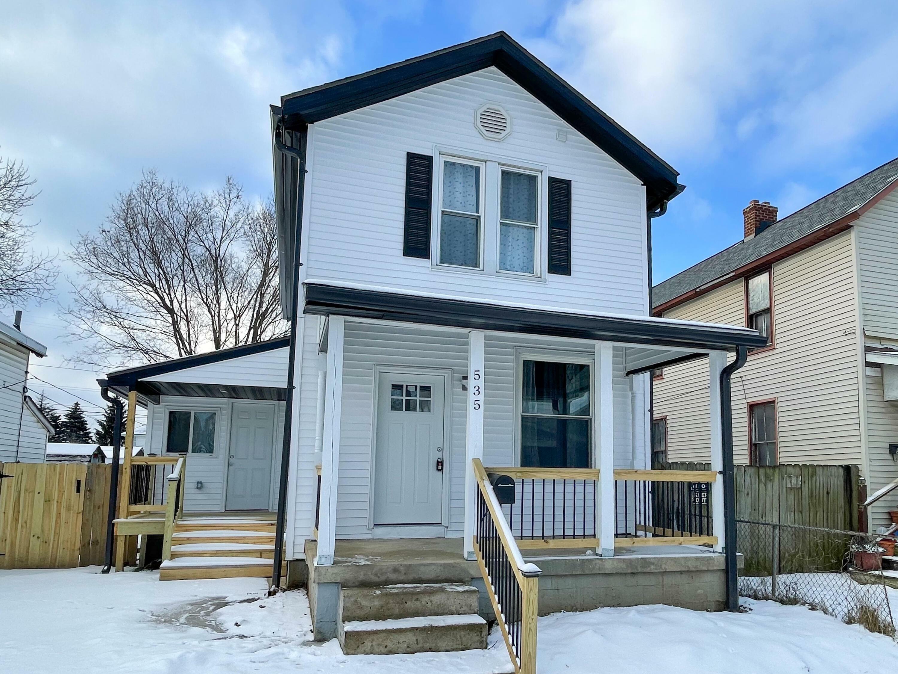 Property Photo: 535 Southwood Avenue OH 43207