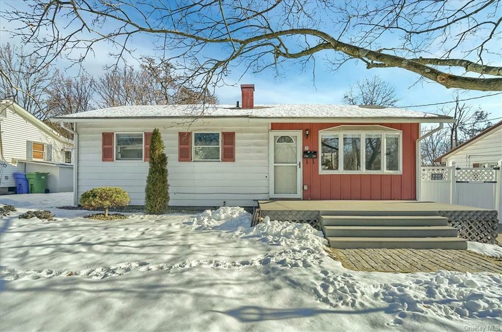 Property Photo:  17 Judd Place  NY 10924 