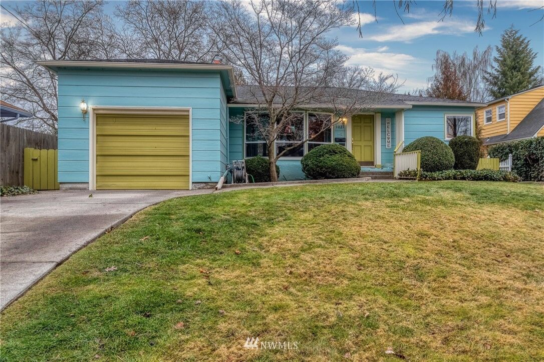 Property Photo: 1021 Catherine Street WA 99362