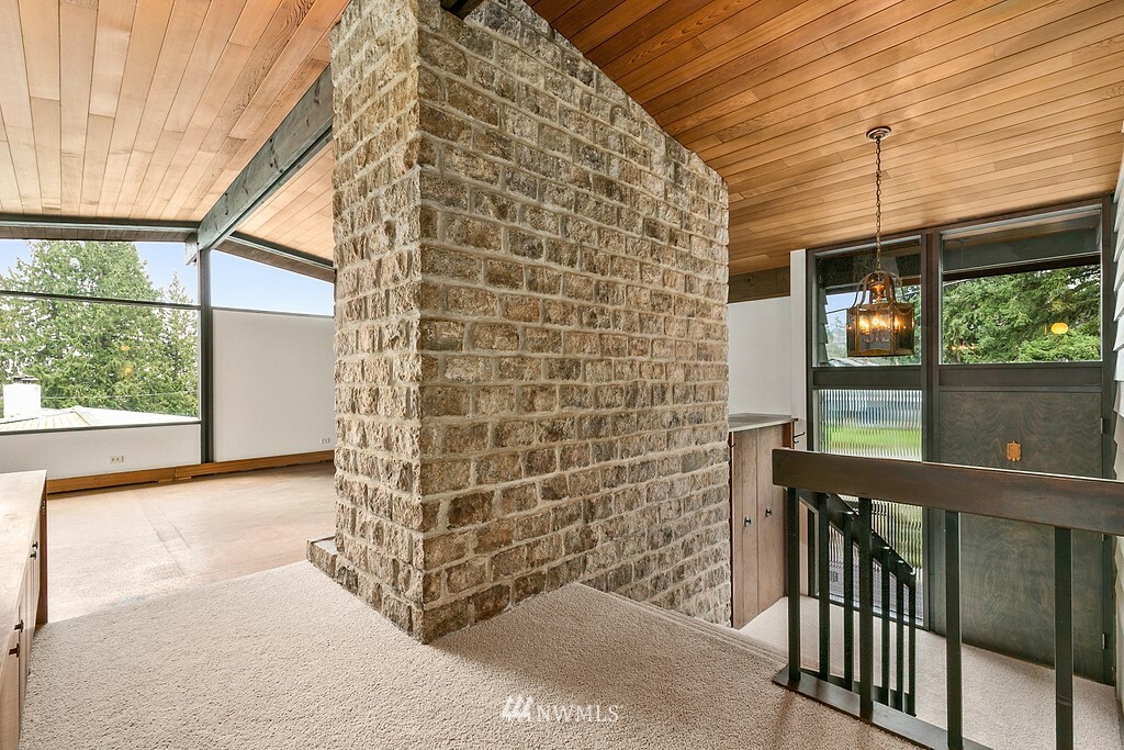 Property Photo: 7610 S 114th Street WA 98178