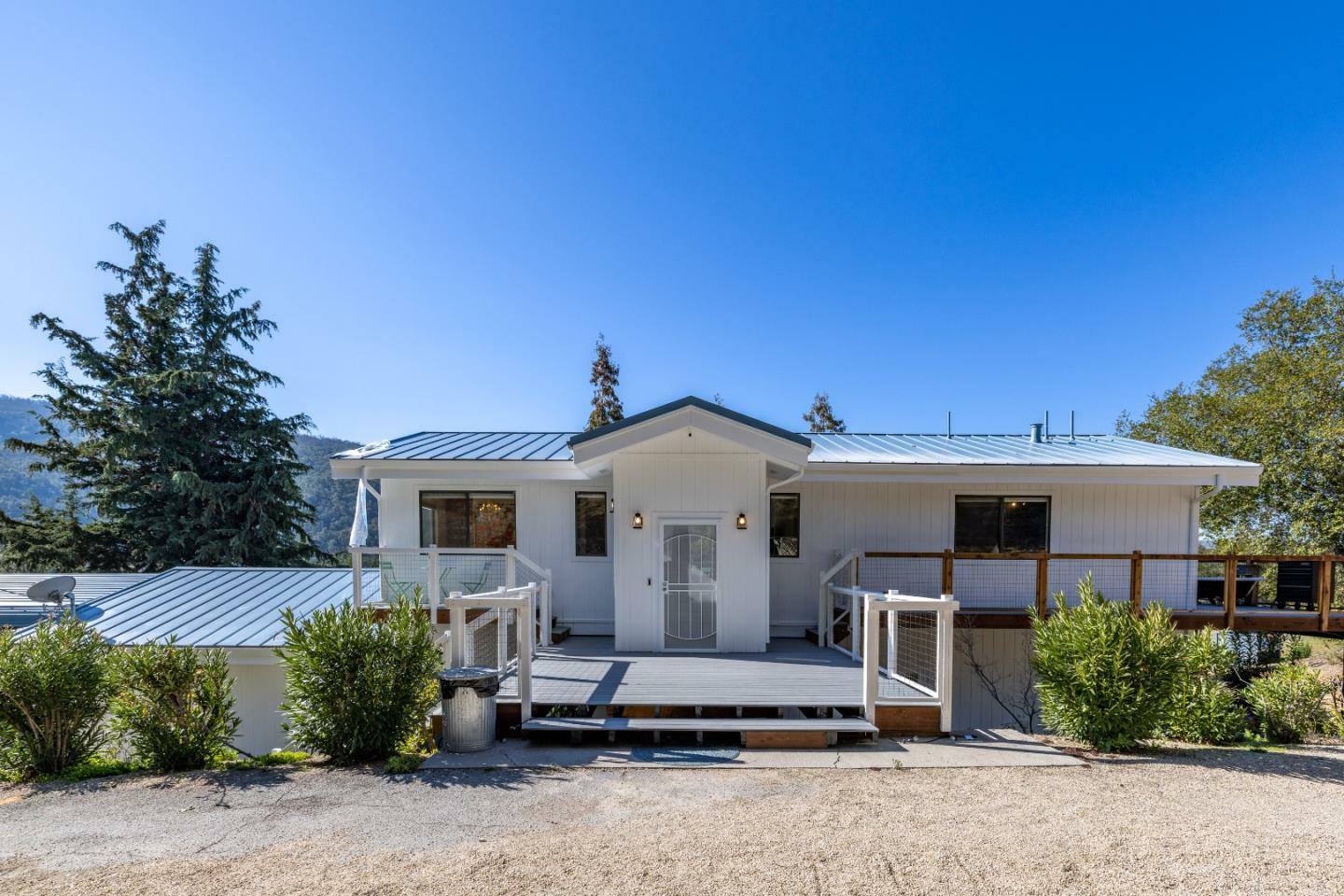 Property Photo:  21455 Parrott Ranch Road  CA 93924 