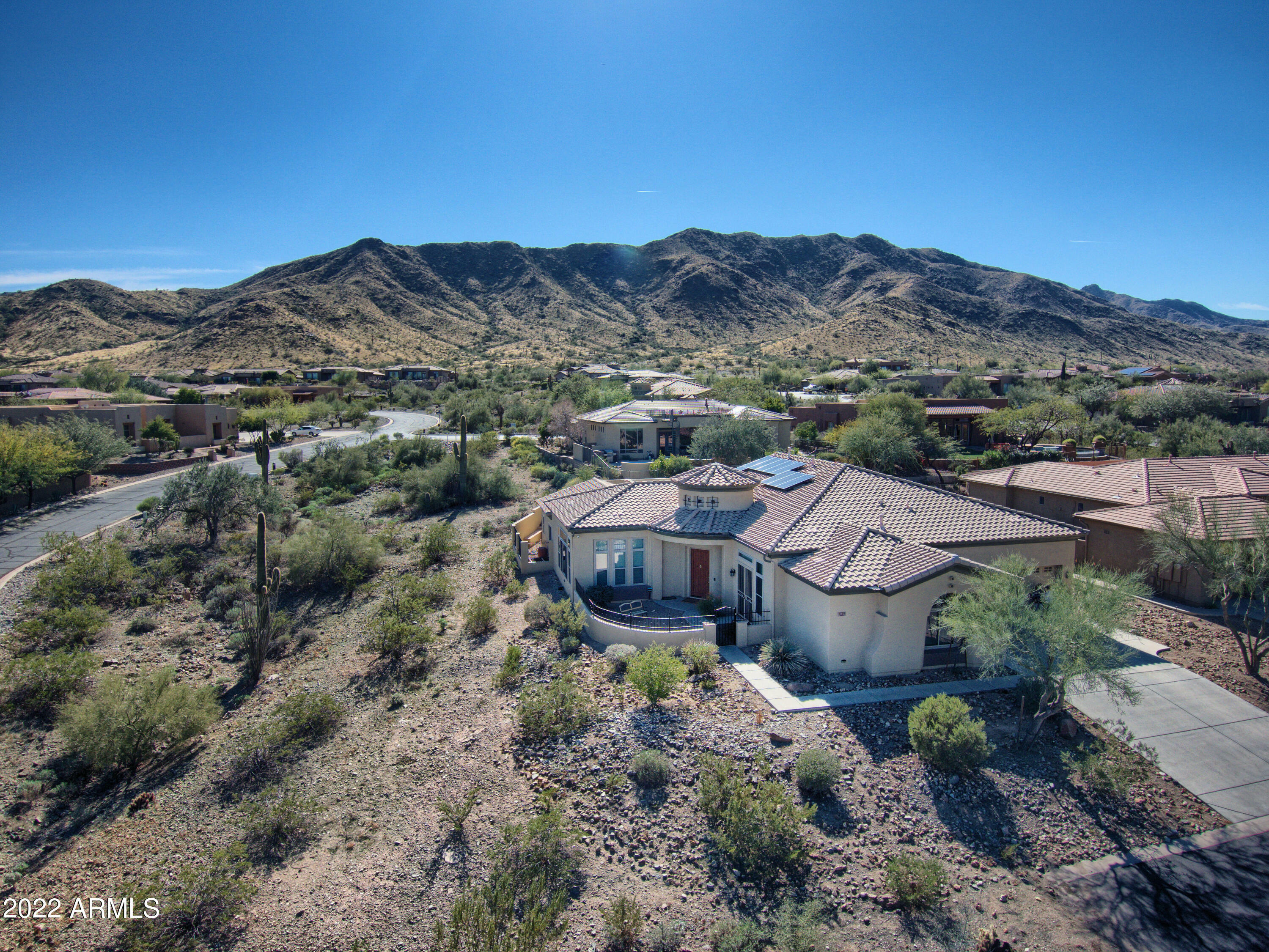 Property Photo:  1725 W Pearce Road  AZ 85041 