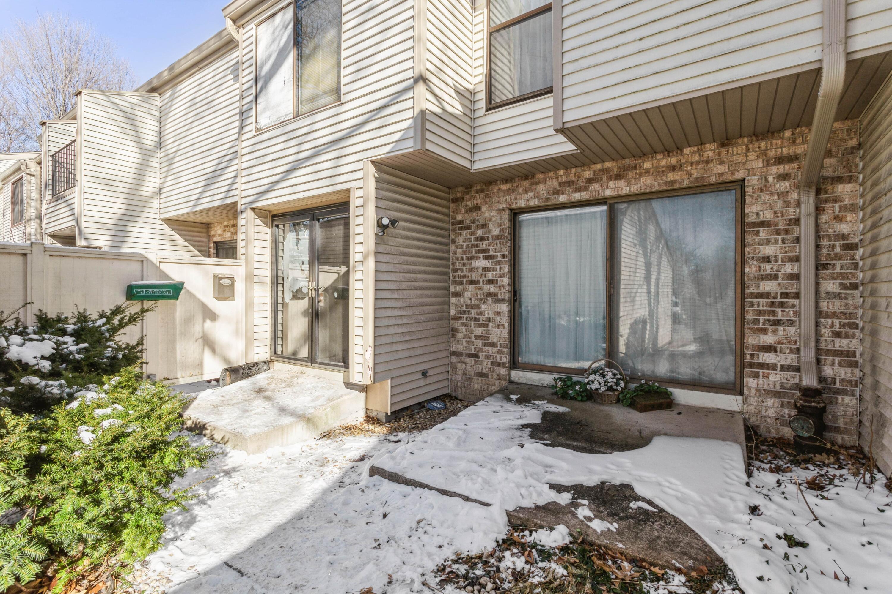 Property Photo: 9014 N 70th St 6 WI 53223