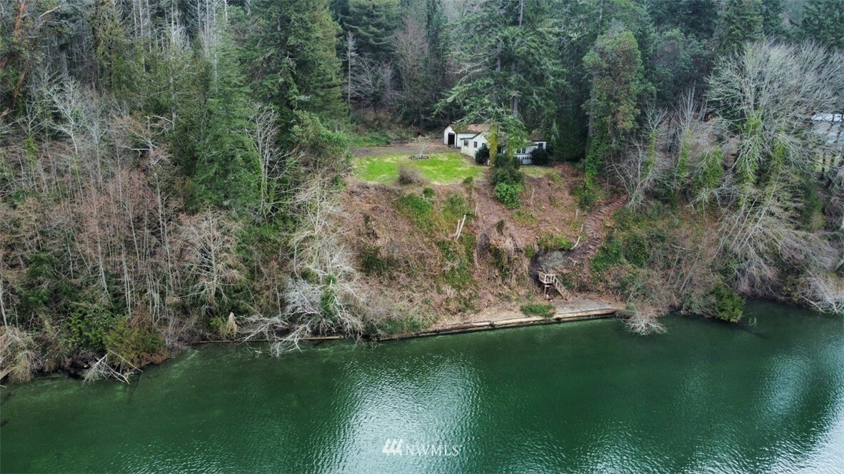 Property Photo:  7913 Kerbaugh NE  WA 98516 