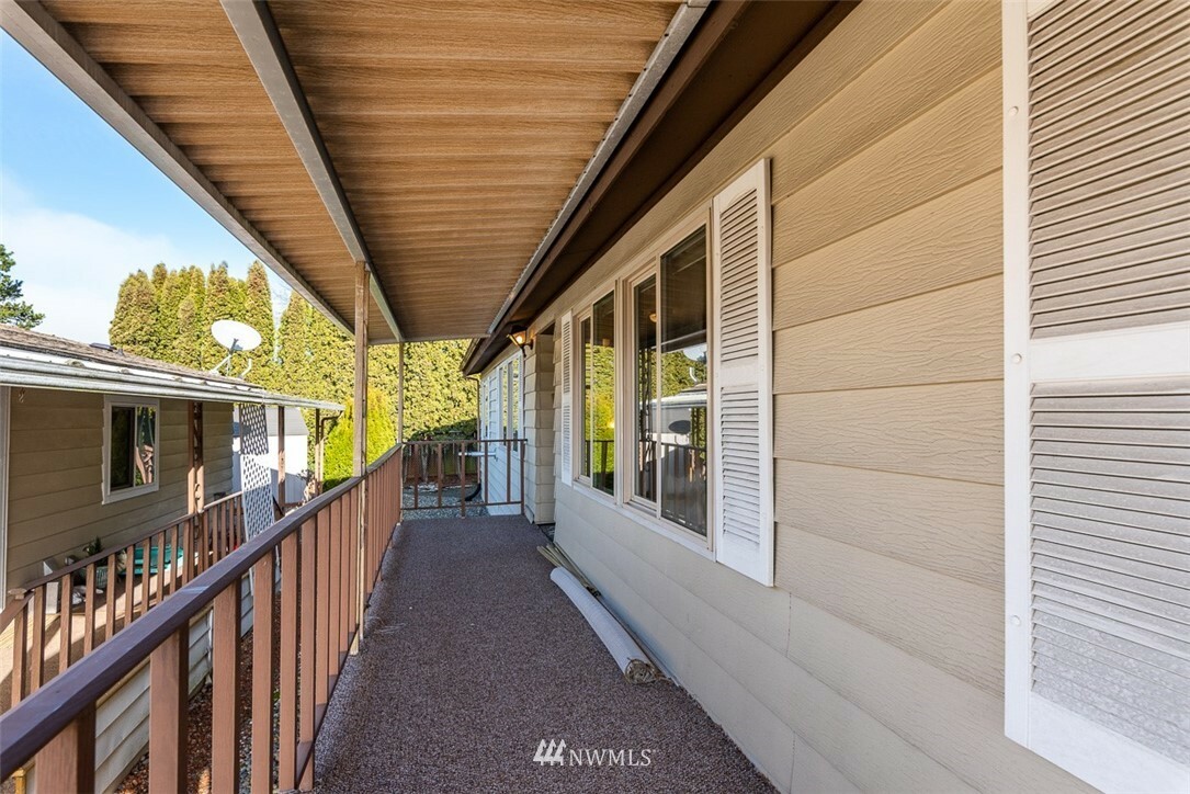 Property Photo:  5900 64th Street NE 175  WA 98270 