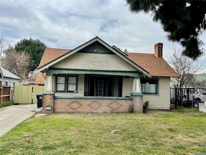 Property Photo:  2948 N D Street  CA 92405