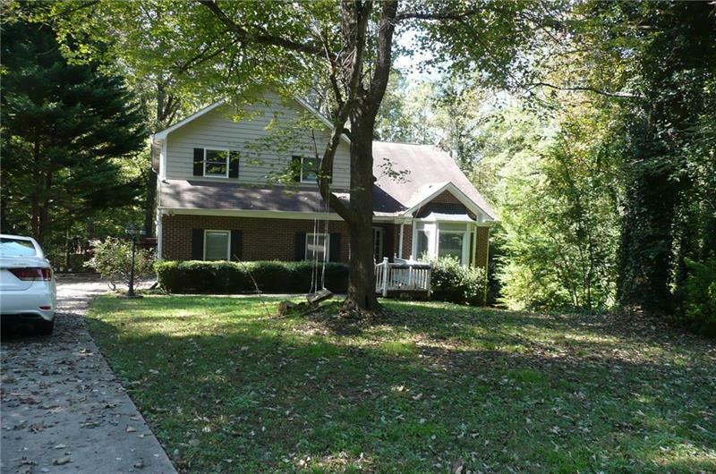 Property Photo:  4053 Maybreeze Road  GA 30066 