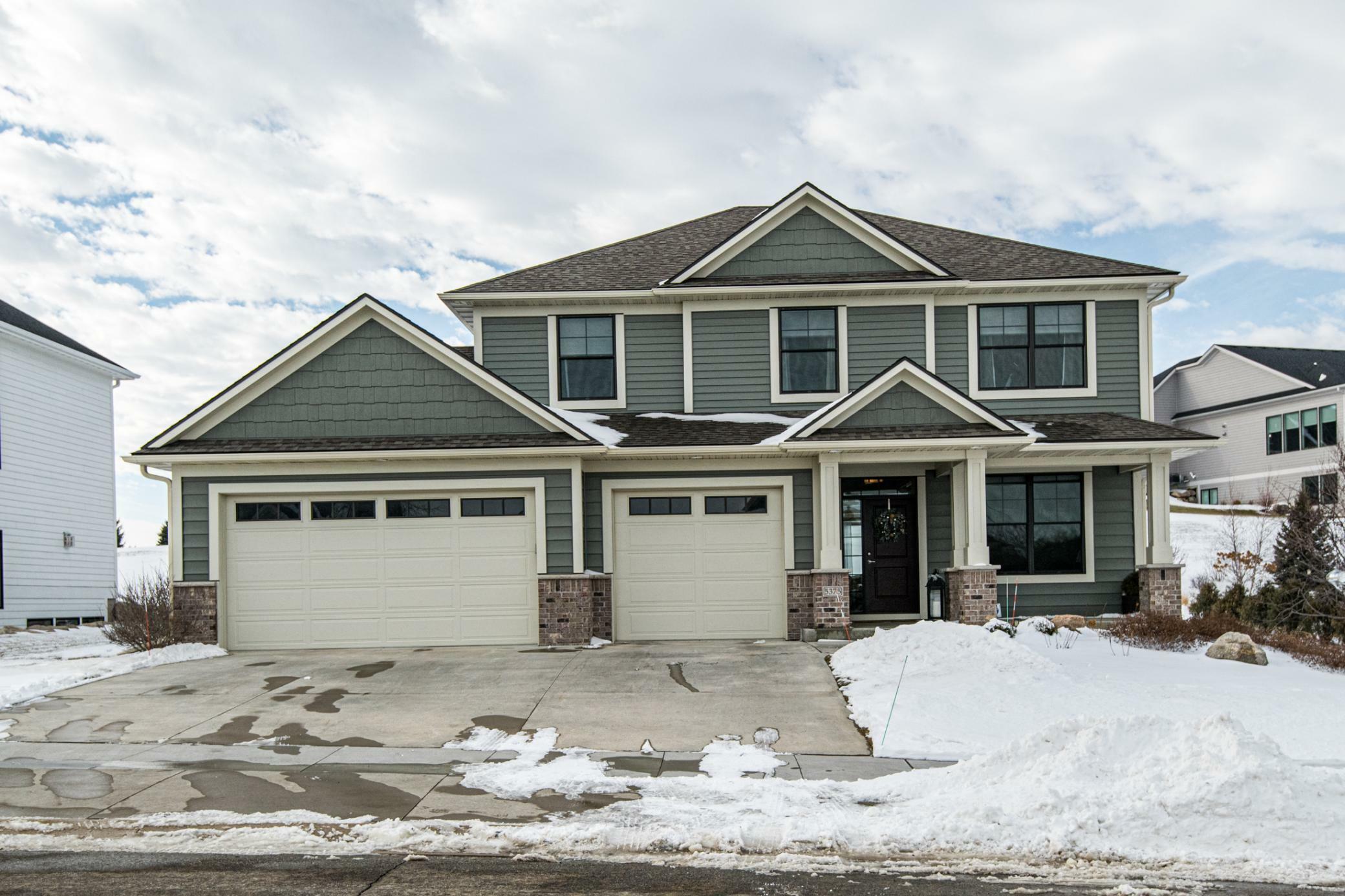 Property Photo:  5375 Scenic Oak Drive SW  MN 55902 