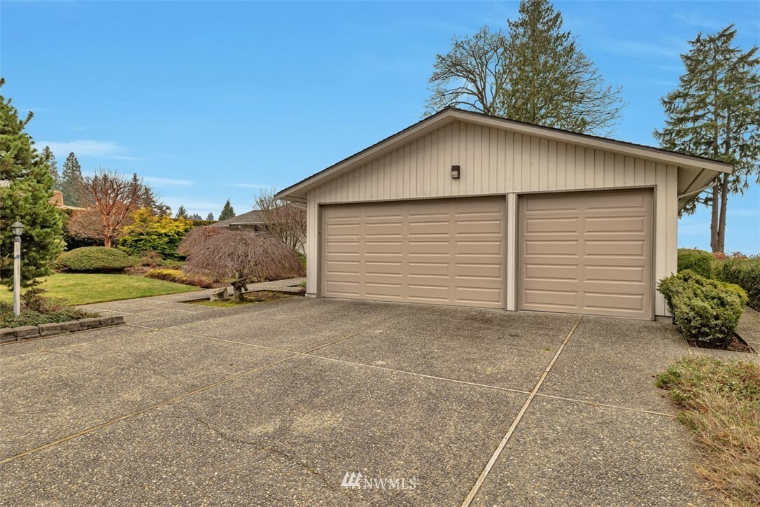 Property Photo:  29009 8th Avenue S  WA 98003 