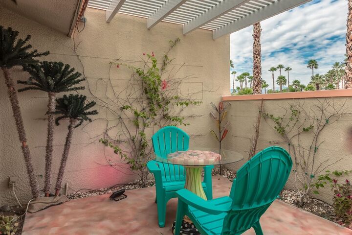Property Photo:  1351 E Gem Circle  CA 92262 