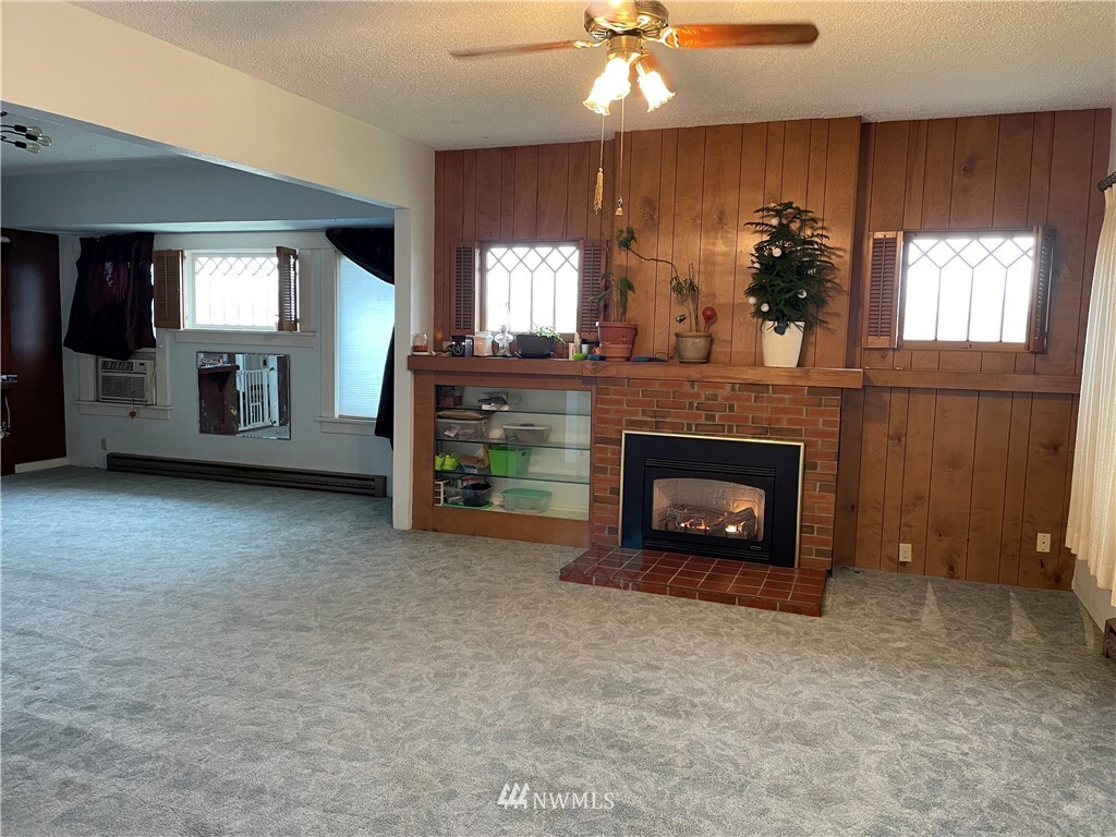 Property Photo: 53505 Appleton Road OR 99324
