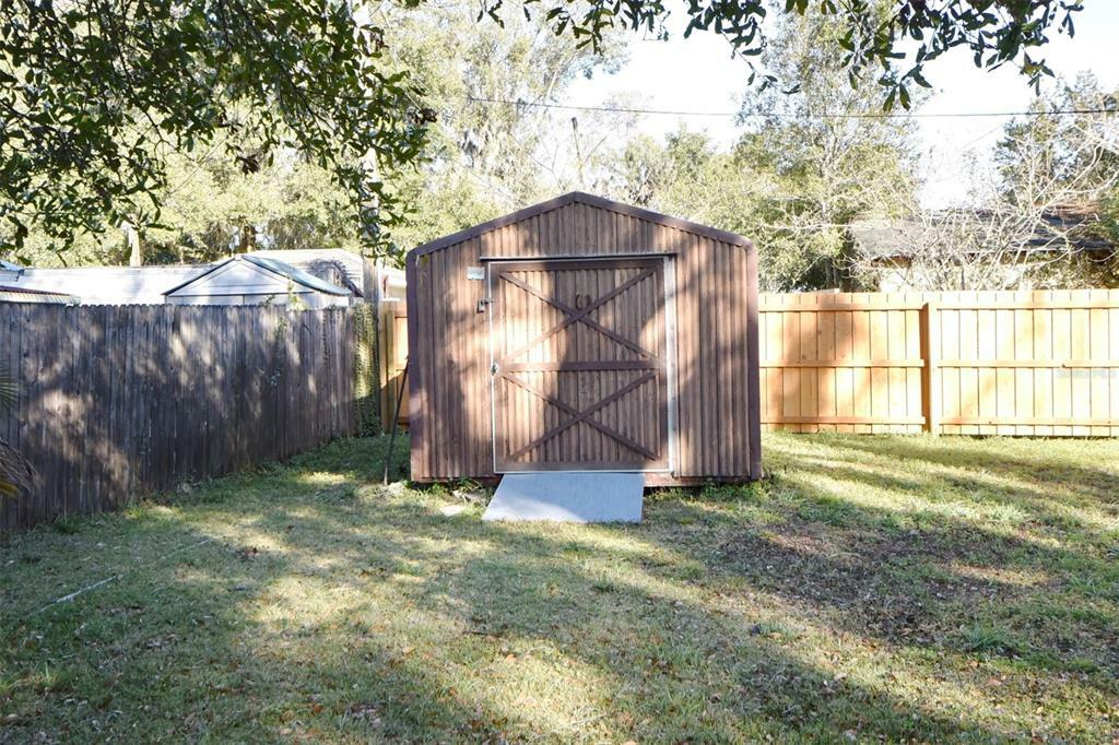 Property Photo:  1015 Martin Street  FL 32720 