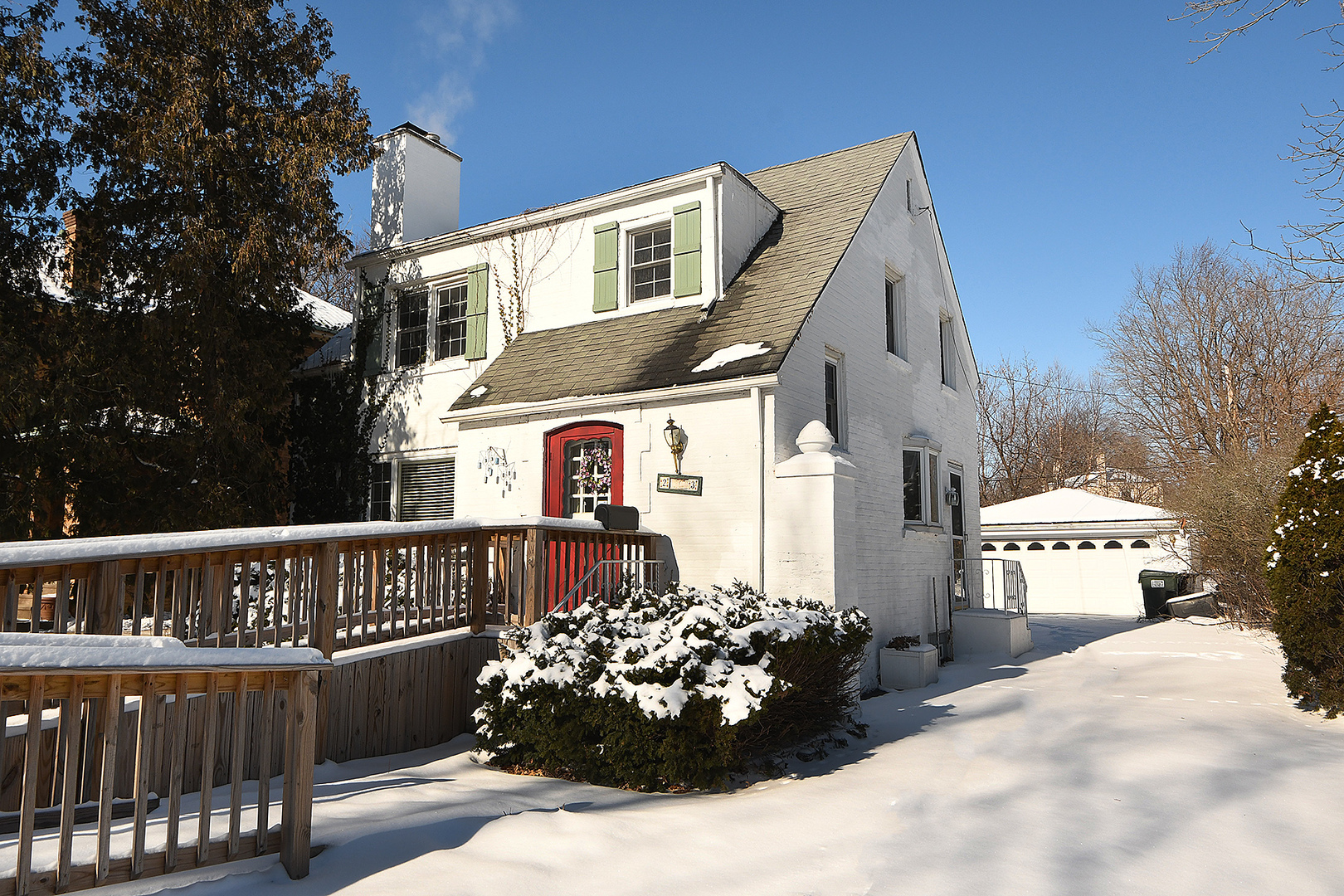 Property Photo: 2043 Evans Road IL 60422