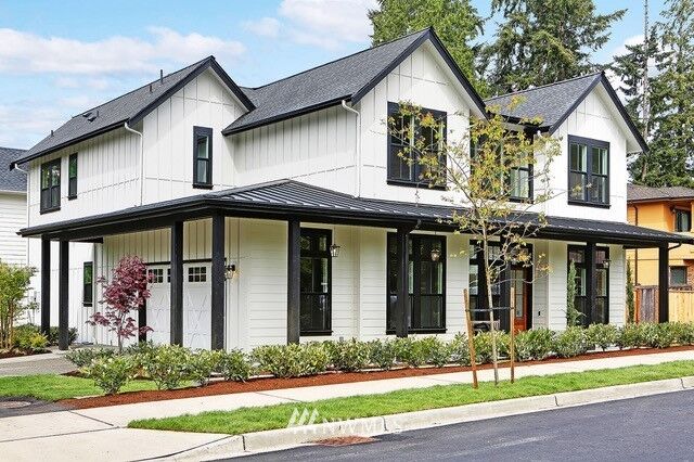 Property Photo:  12810 NE 83rd Street  WA 98033 