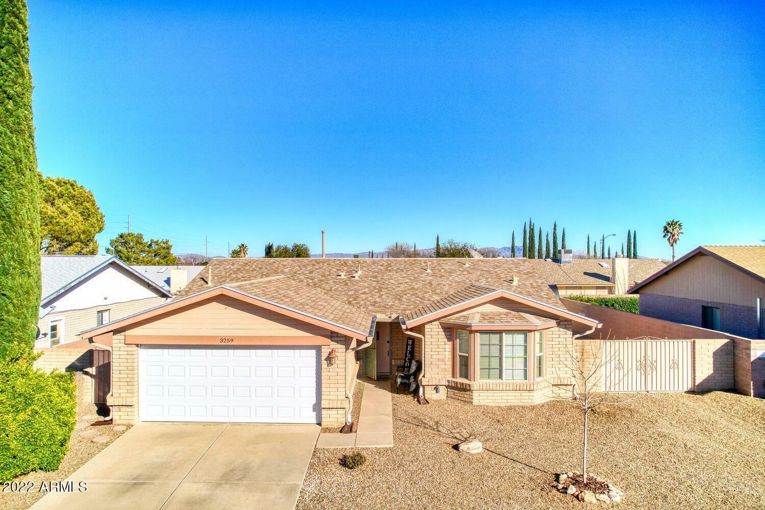 Property Photo:  3259 Peregrine Drive  AZ 85650 