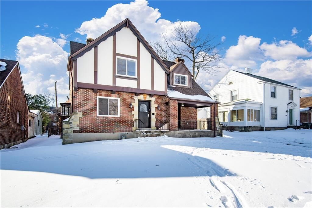 Property Photo: 1945 Benson Drive OH 45406
