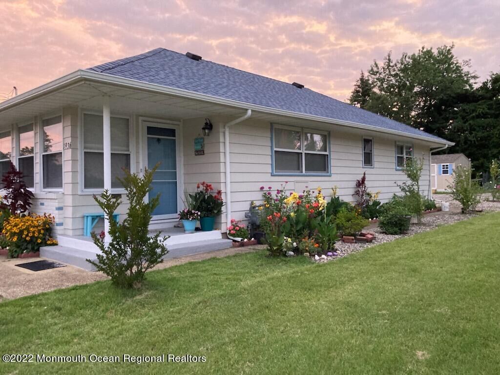 Property Photo:  1936 Yorktowne Boulevard  NJ 08753 