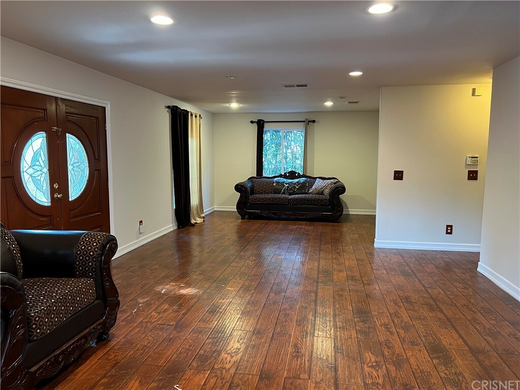 Property Photo: 21303 San Miguel Street CA 91364