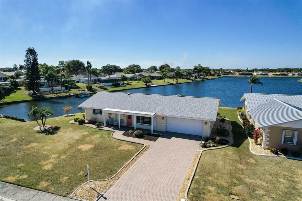 Property Photo:  403 S Pebble Beach Boulevard  FL 33573 