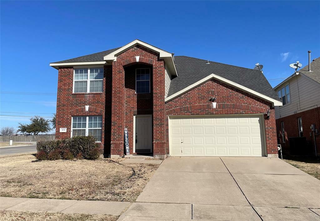 Property Photo:  819 Pryor Drive  TX 76001 