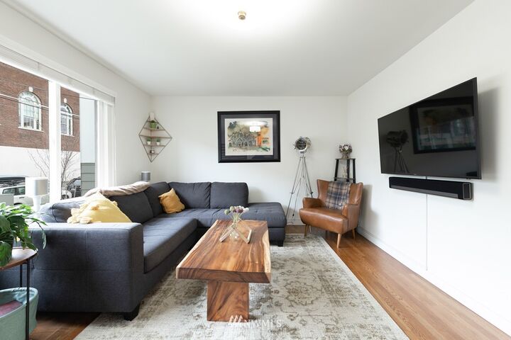 Property Photo: 5548 15th Avenue S WA 98108
