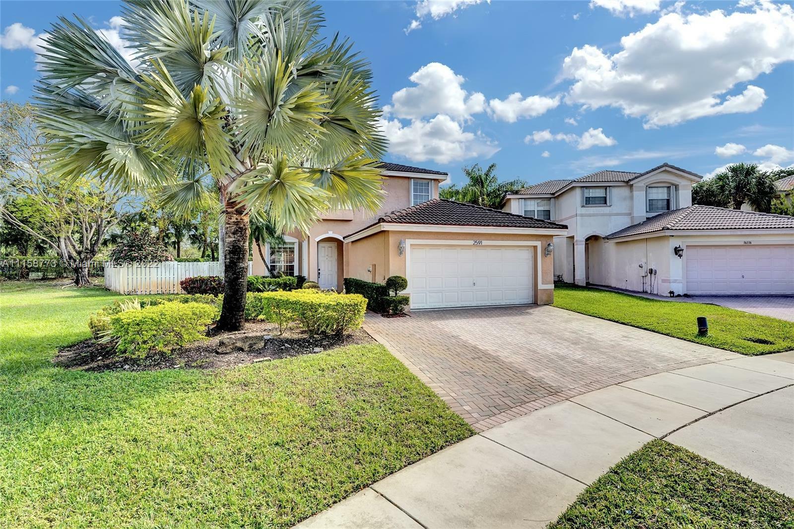 Property Photo:  2591 SW 161st Ave  FL 33027 