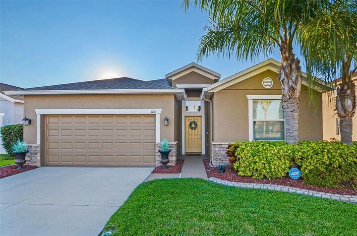 1110 Beech Grove Place  Ruskin FL 33570 photo