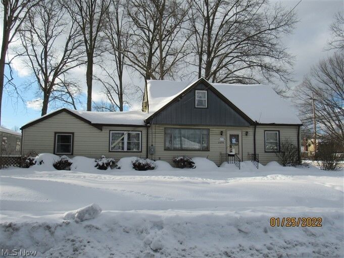Property Photo:  2890 7th Street  OH 44221 