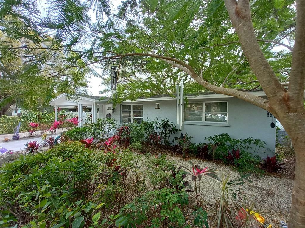 Property Photo:  2374 Arlington Street  FL 34239 