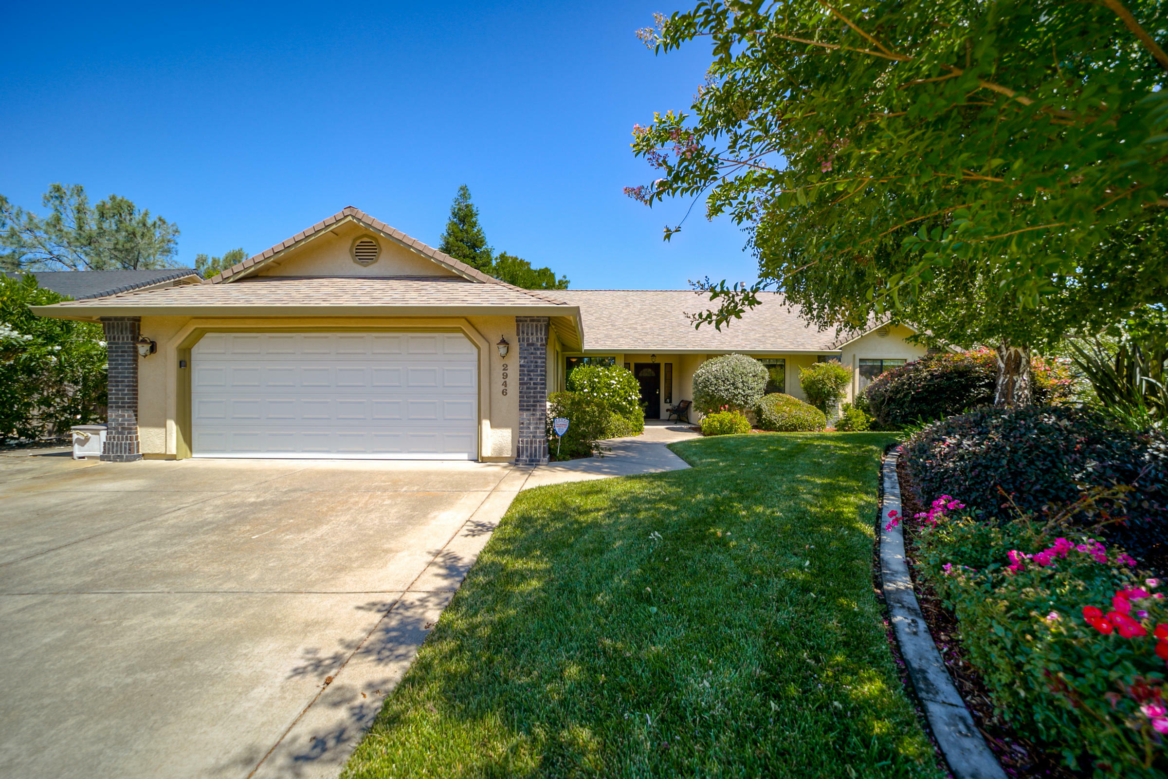 Property Photo:  2946 Dawnridge Drive  CA 96001 