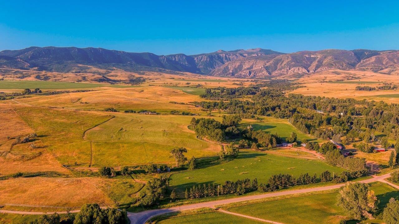 Property Photo: 145 Brinton Road WY 82833