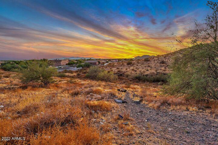 Property Photo:  6156 W Alameda Road  AZ 85310 