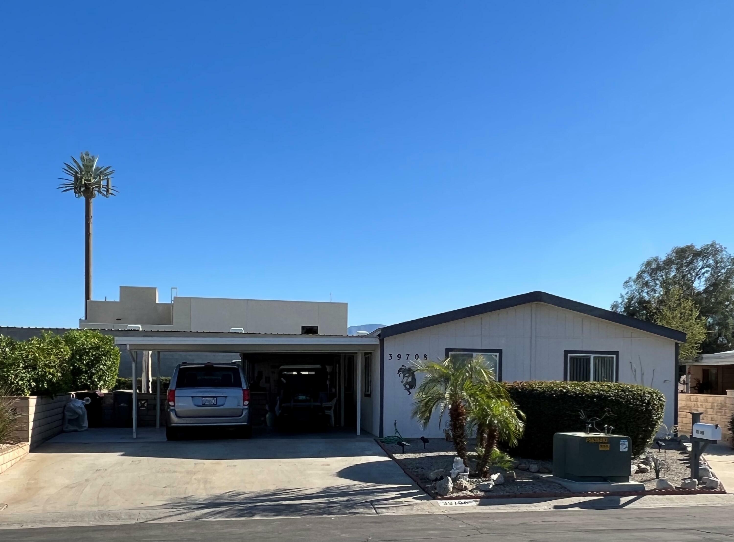 Property Photo:  39708 Moronga Drive  CA 92260 