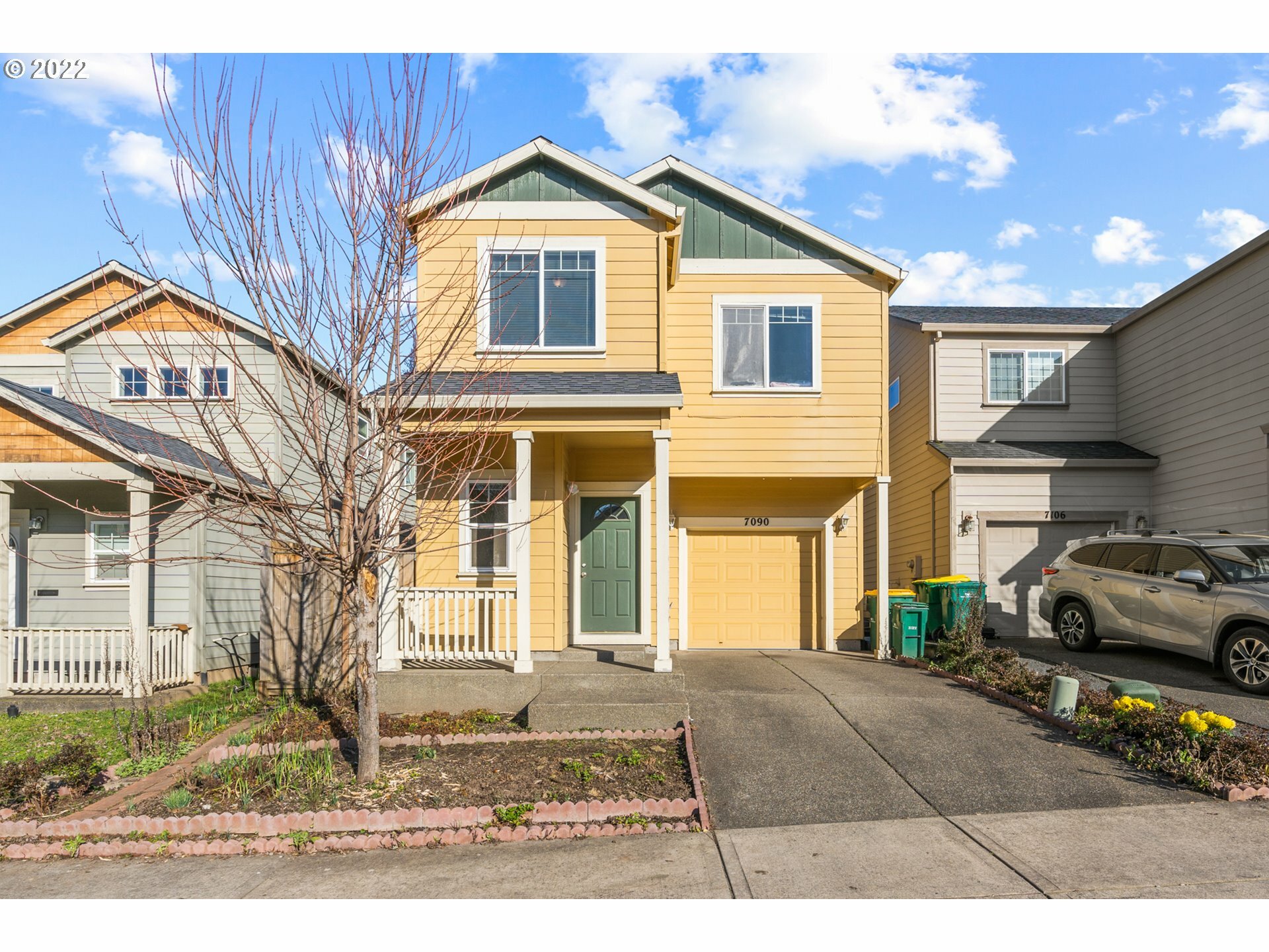 Property Photo:  7090 SW Millennium Ter  OR 97007 