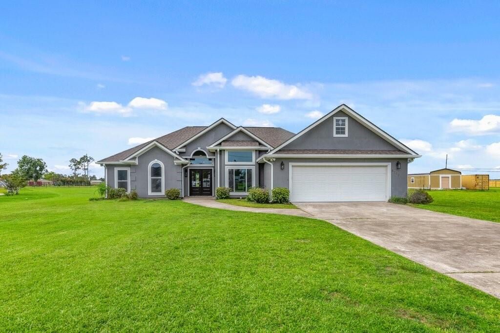 Property Photo:  6703 Fairdale Road  LA 70607 