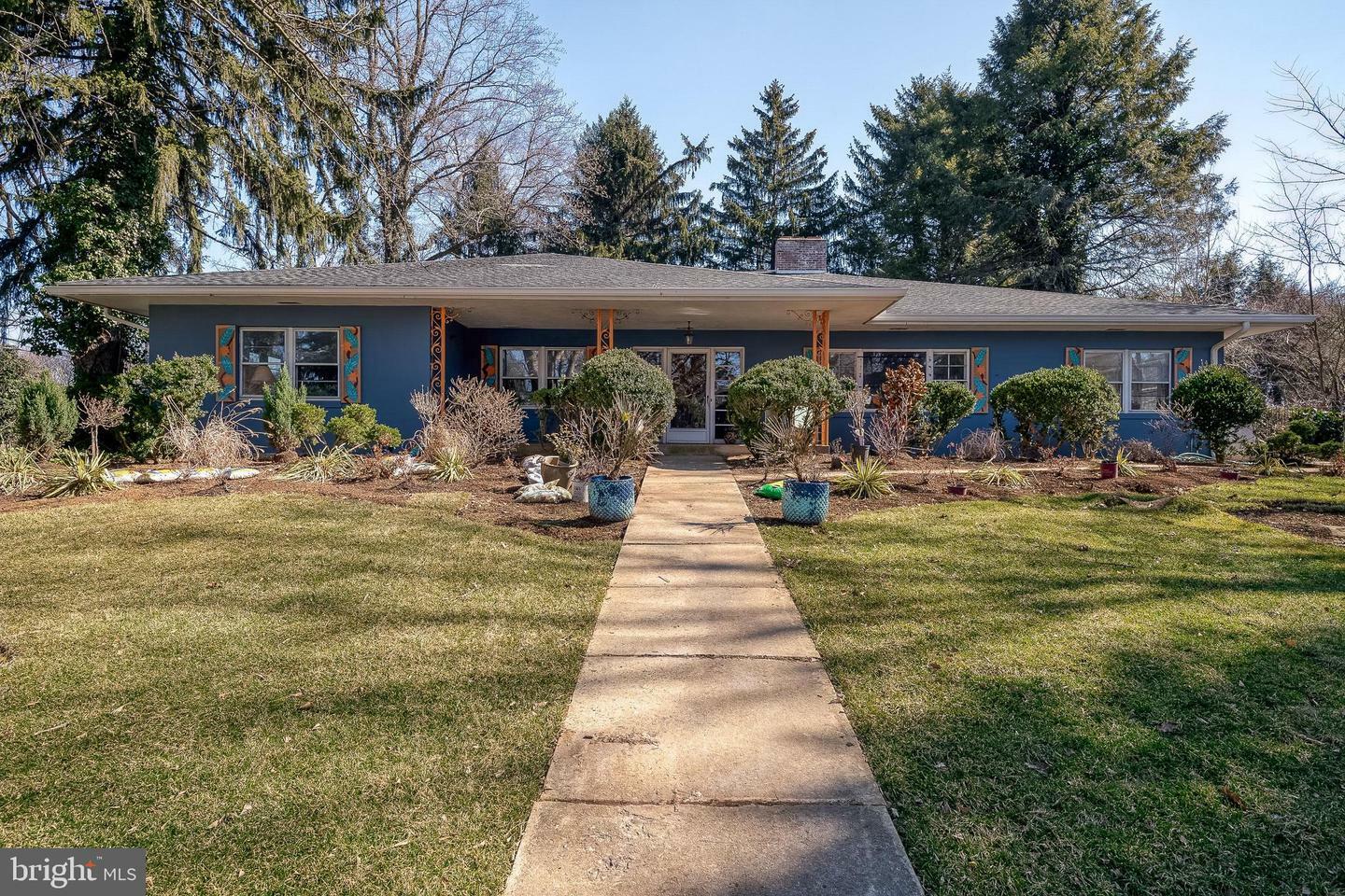 Property Photo: 225 Belvedere Street PA 17013