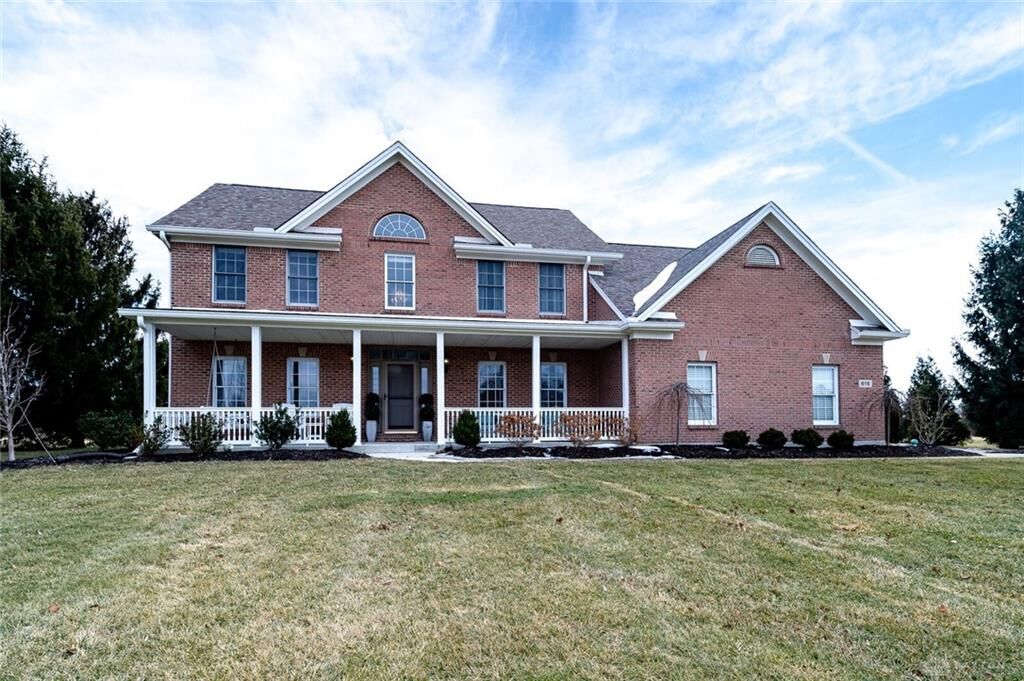 Property Photo: 616 Harbor Drive OH 45036