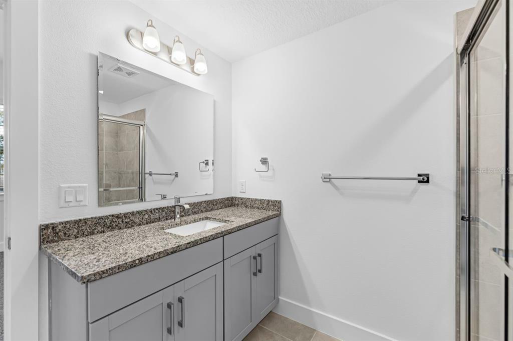 Property Photo: 5205 Eggleston Avenue 303 FL 32810