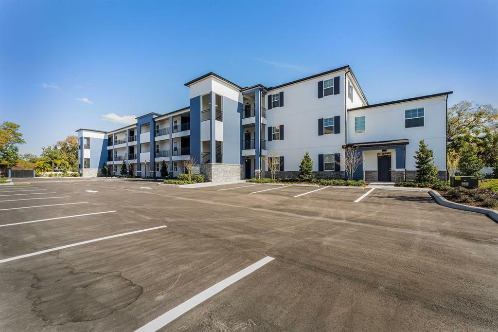 Property Photo: 5205 Eggleston Avenue 106 FL 32810