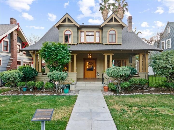 Property Photo: 4480 Mission Inn Avenue CA 92501