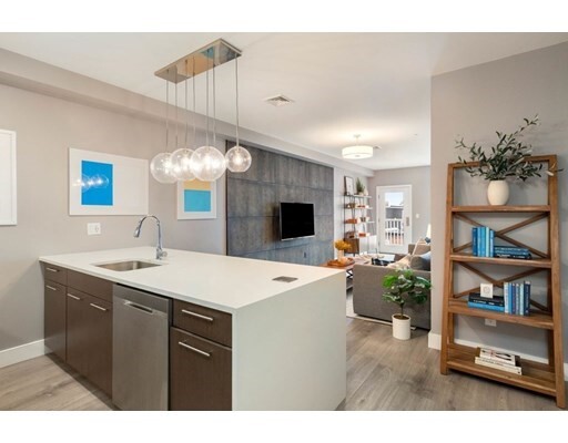 Property Photo:  70 Bremen St 506  MA 02128 