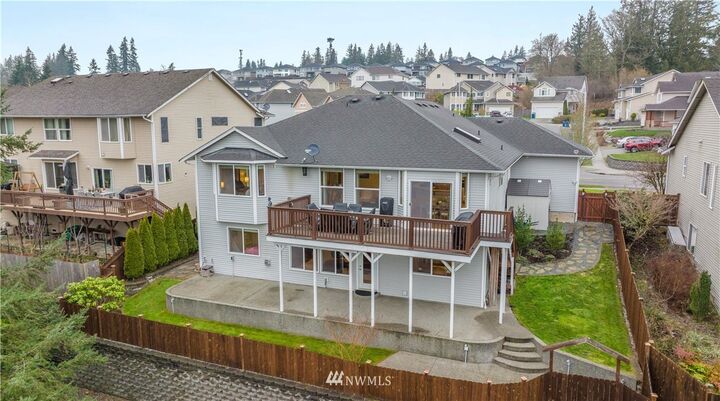Property Photo: 19392 Rainier View Road SE WA 98272