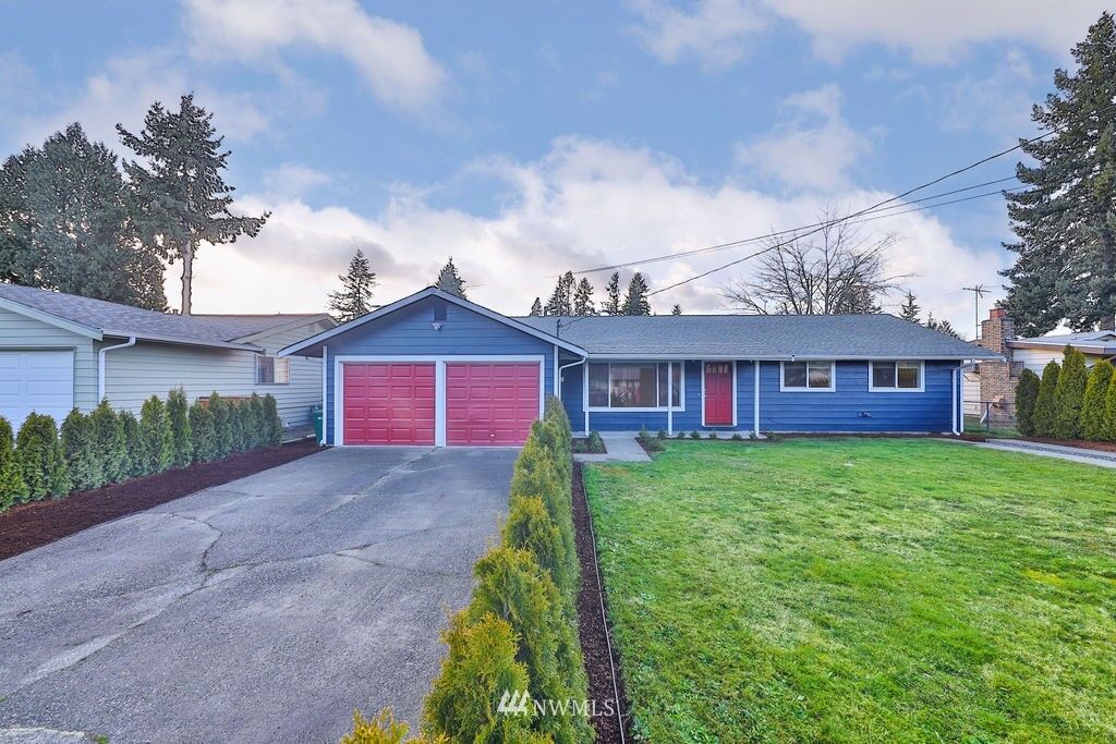 House for sale in Renton 16729 126th Avenue SE, Renton, WA 98058