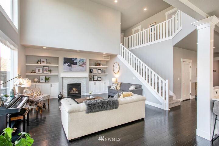 Property Photo: 646 SE Whimbrel Loop WA 99324