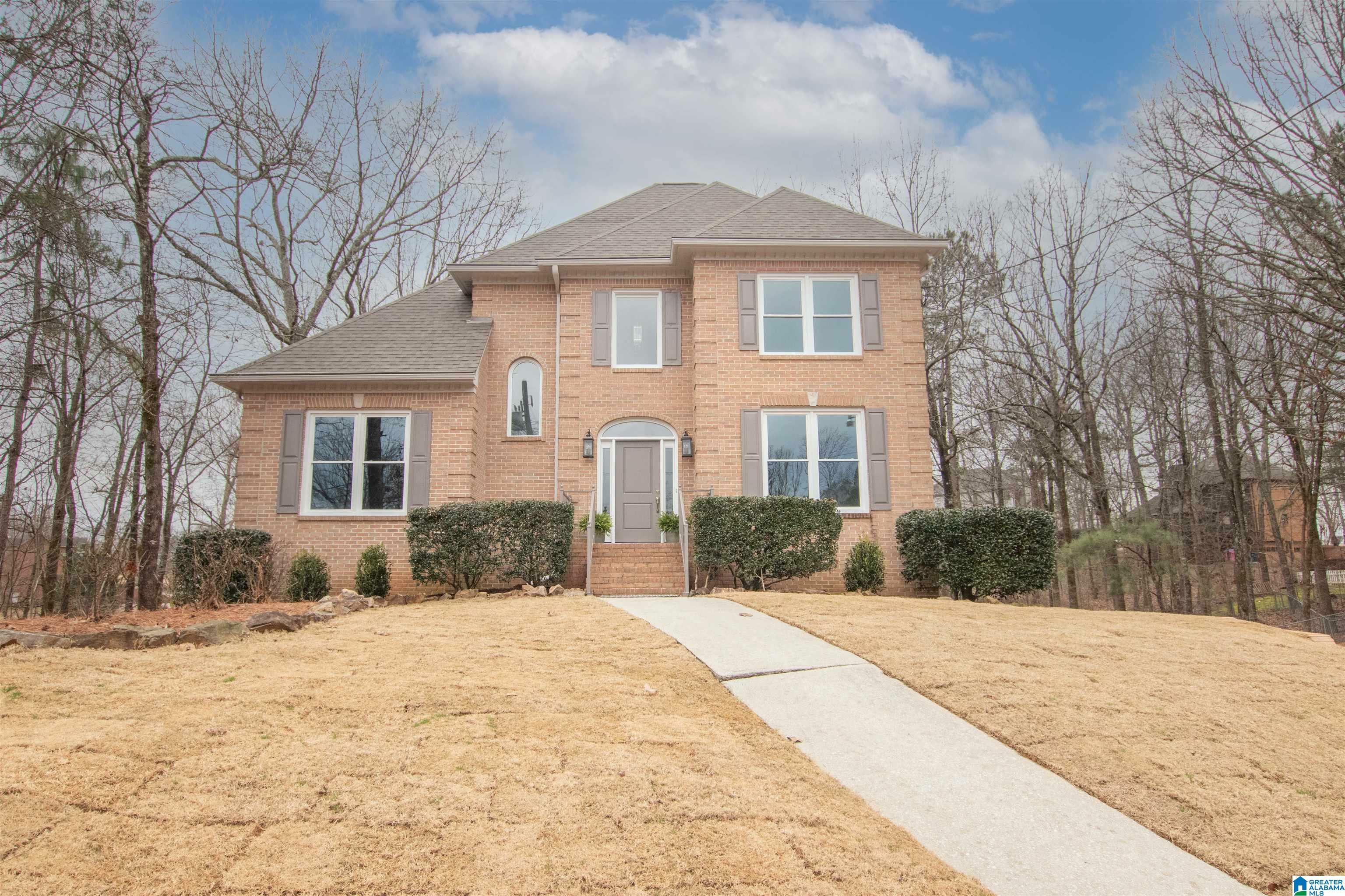 Property Photo:  1660 Russet Hill Circle  AL 35244 