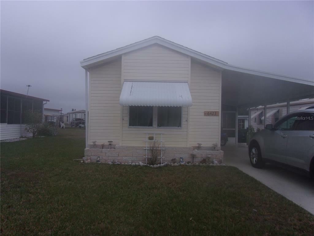 Property Photo:  6423 Hikina Drive  FL 34287 